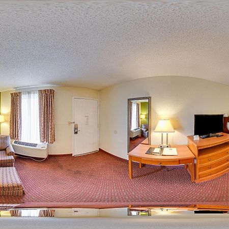 Quality Inn North Battleboro Exterior foto