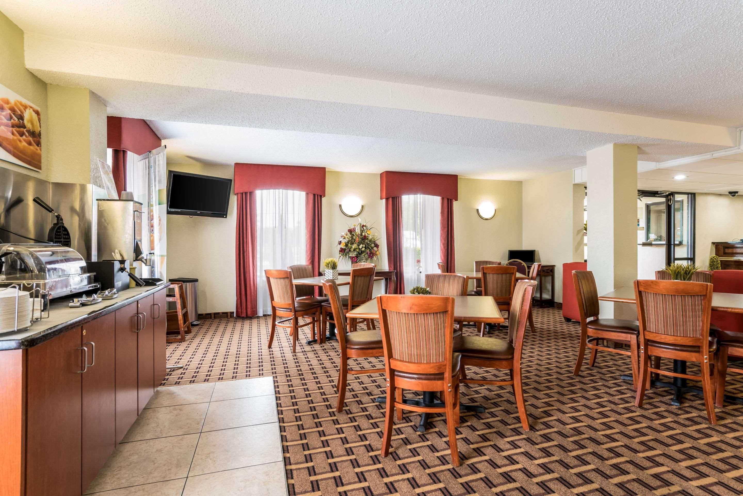 Quality Inn North Battleboro Exterior foto