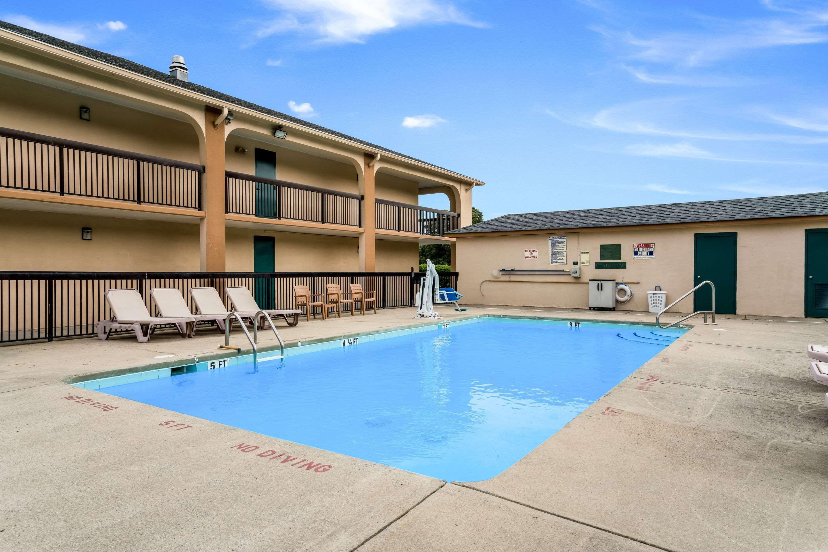 Quality Inn North Battleboro Exterior foto