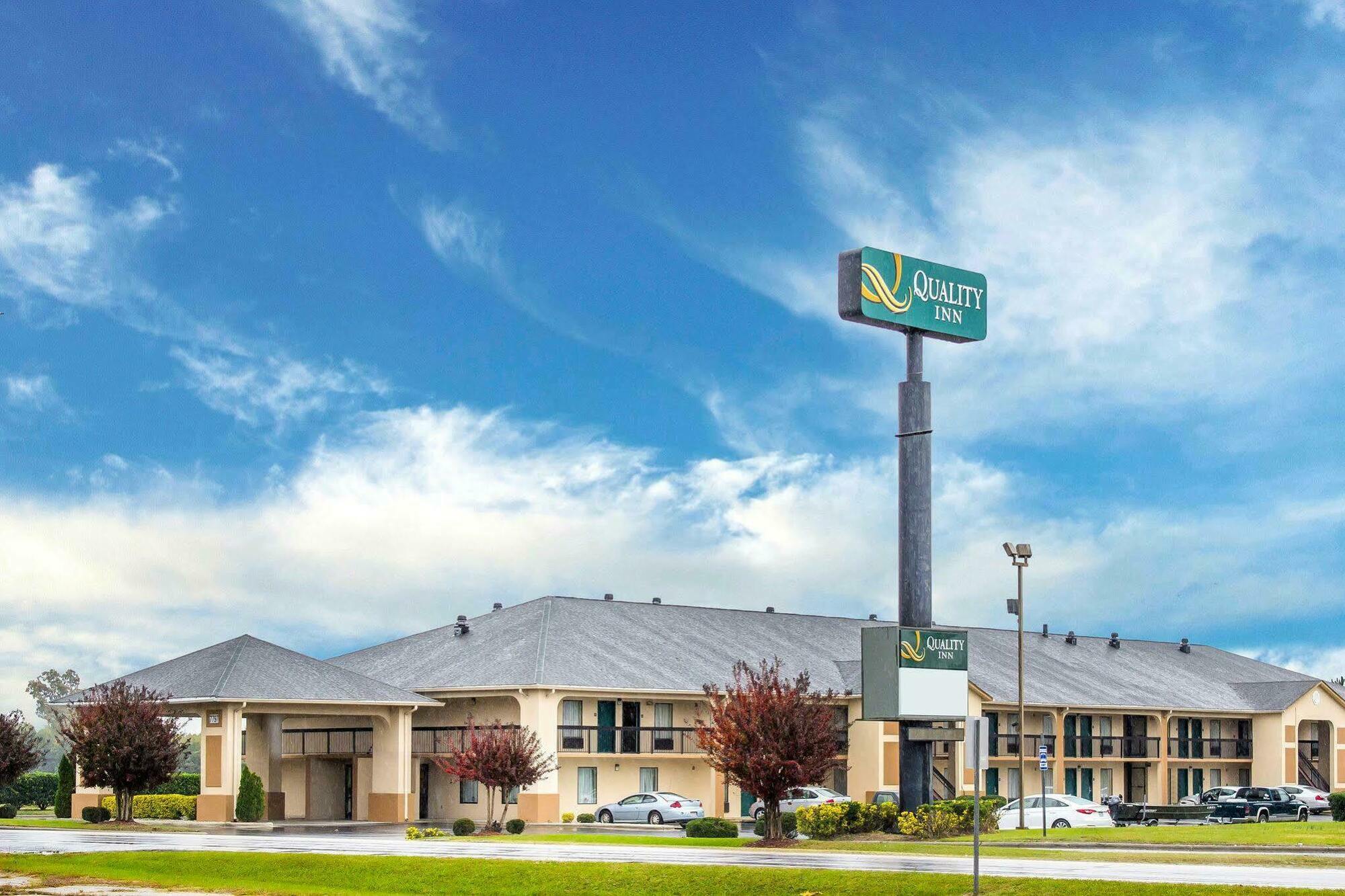 Quality Inn North Battleboro Exterior foto