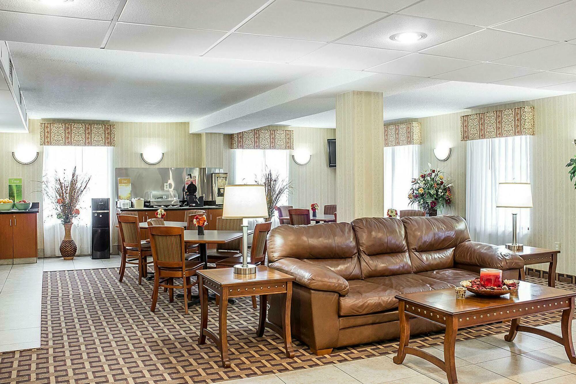 Quality Inn North Battleboro Exterior foto